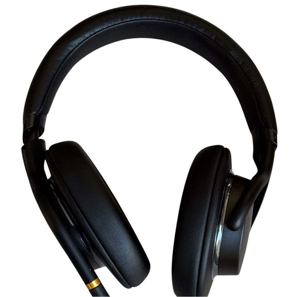Sony MDR1AM2 Wired High Resolution Audio Black Overhead Over Ear Headphones. - Picture 4 of 14